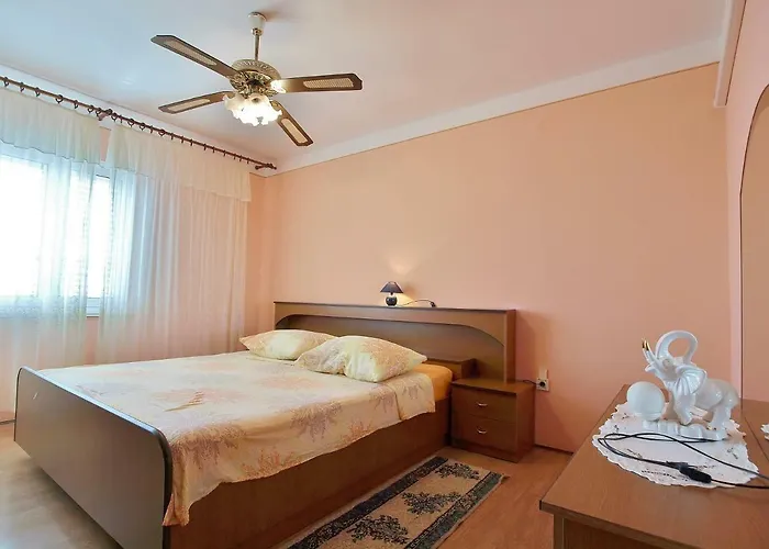 Andelo I Ruzica Apartment