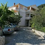 Apartamento Andelo I Ruzica Mundanije