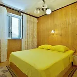 Andelo I Ruzica Appartement *